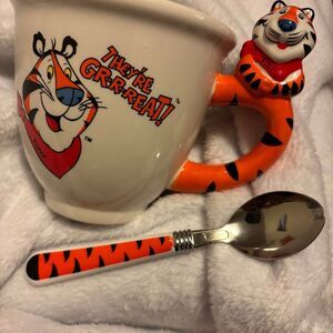 Vintage 2001 Houston Harvest Gifts Kellog’s Tony Tiger Cereal Bowl W/Spoon